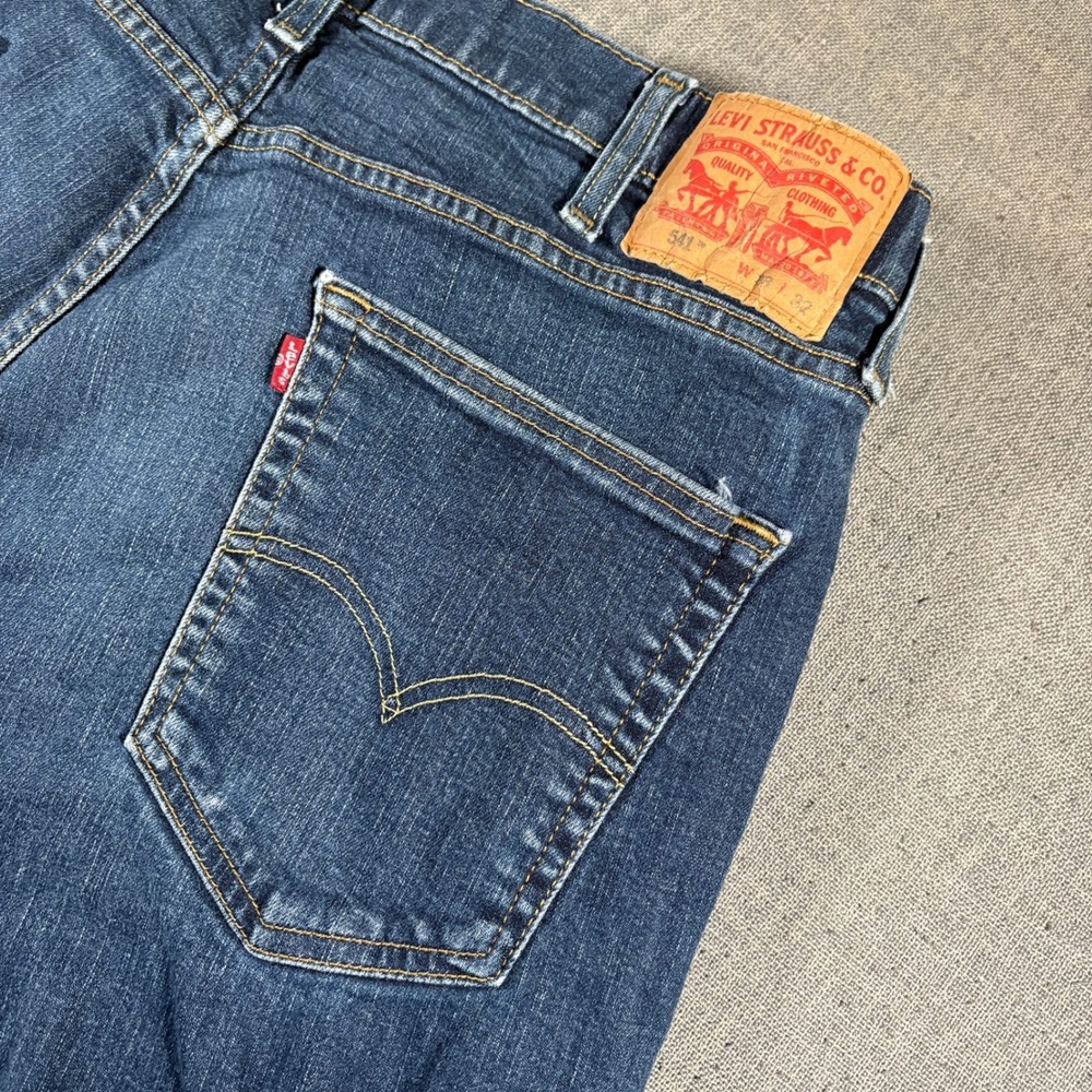 Levi 541 Athletic Taper Jeans Mens 38x32 Blue Medium Wash Stretch Denim